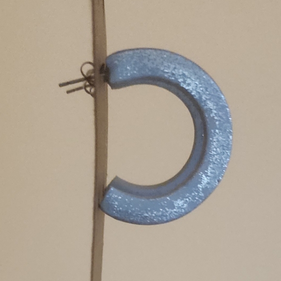 Silver glitter clay hoop earrings - Picture 4 of 10